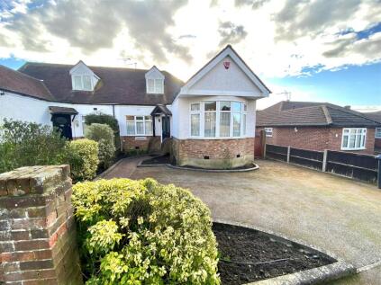 Oaklands Avenue, Brookmans Park