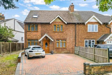 Pooleys Lane, Welham Green, Herts