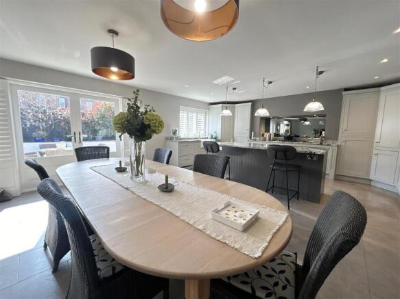 Dining Area towards Kitchen