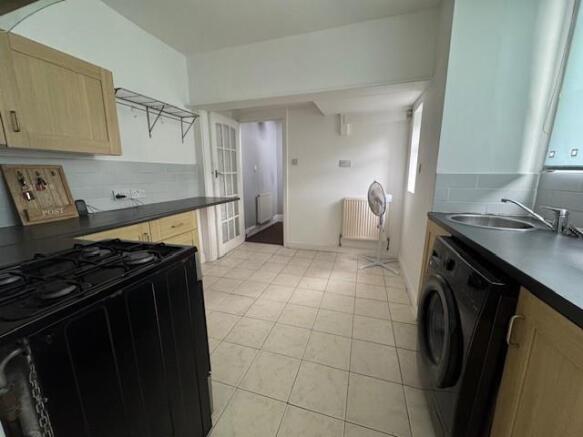 Kitchen .jpg
