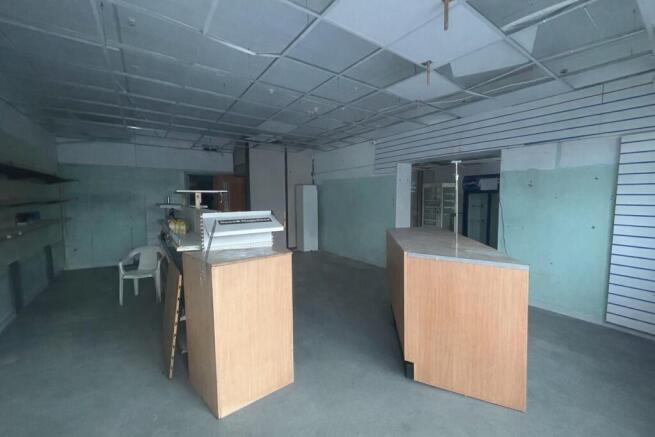 Internal Photo Cleared using AI