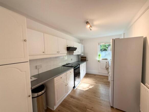 Kitchen.jpg