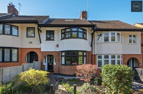 Gascoigne Gardens, Woodford Green, Essex, IG8 9NT