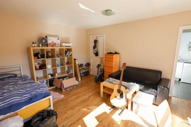 Bedroom.2