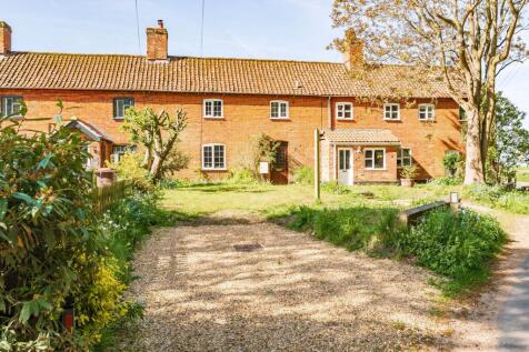 Barrack Row, Little Ellingham