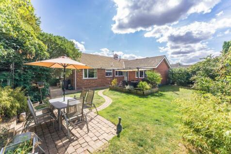 Warner Avenue, Dereham