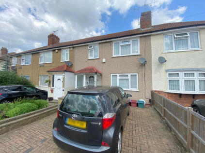 Northumberland Crescent, Feltham, Greater London, TW14