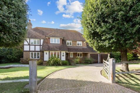 The Roundway, Rustington, BN16