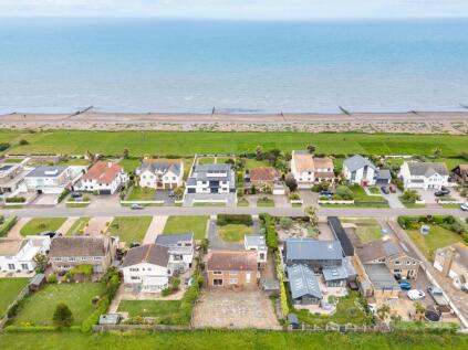 Coastal Road, East Preston, BN16