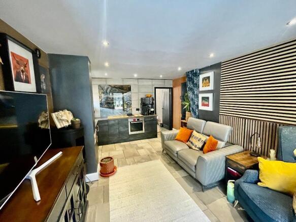 Kitchen/Living