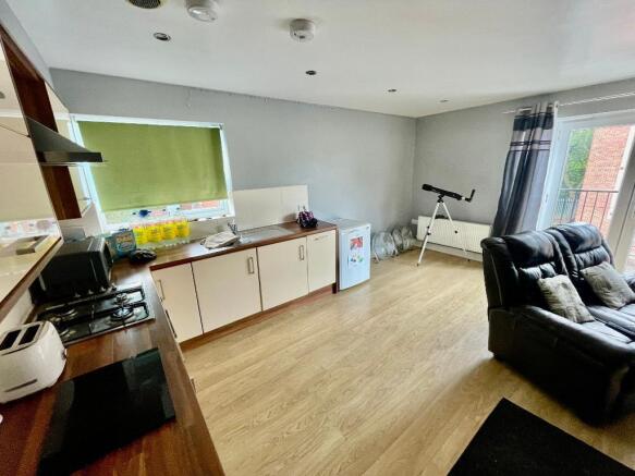 Living/Kitchen
