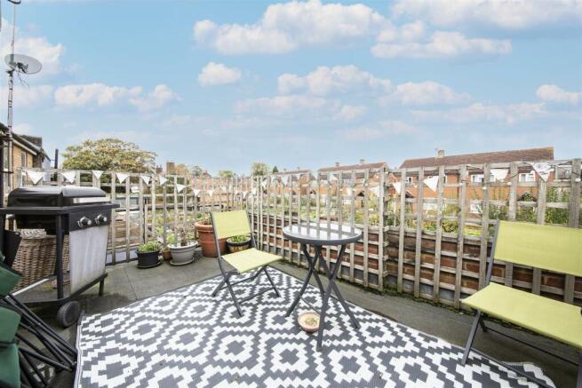 24 Hereward Road, SW17 7EY external 2.jpg