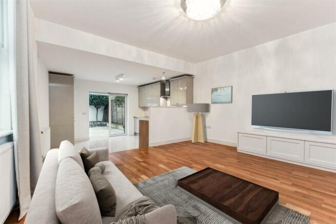 104a Coverton Road reception 3 - v.jpg