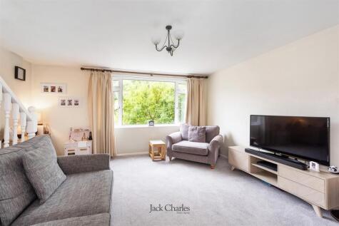 Dernier Road, Tonbridge