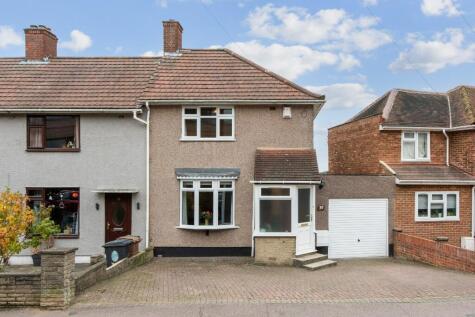 Weale Road, London, E4