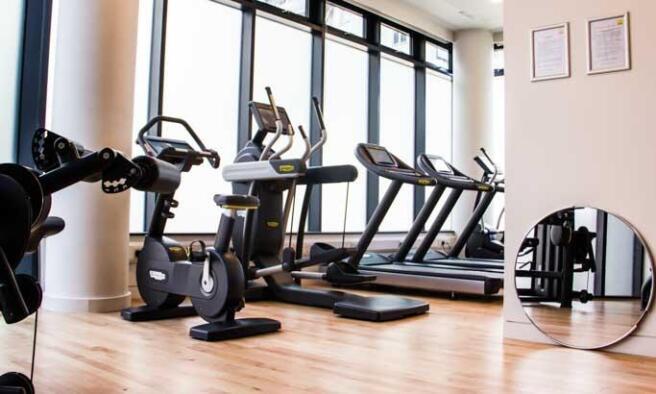 LR, August 2020 (...