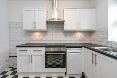 Tonbridge Road, Maidstone, ME16