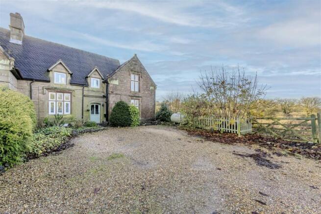 Denise White Estate Agents Comments