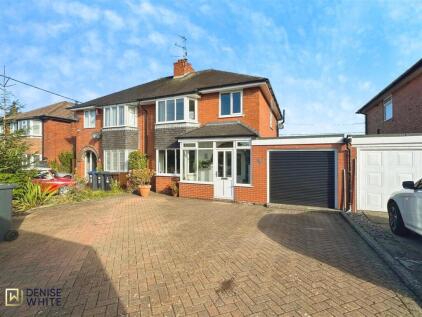 Heath Avenue, Werrington, Staffordshire, ST9 0HT