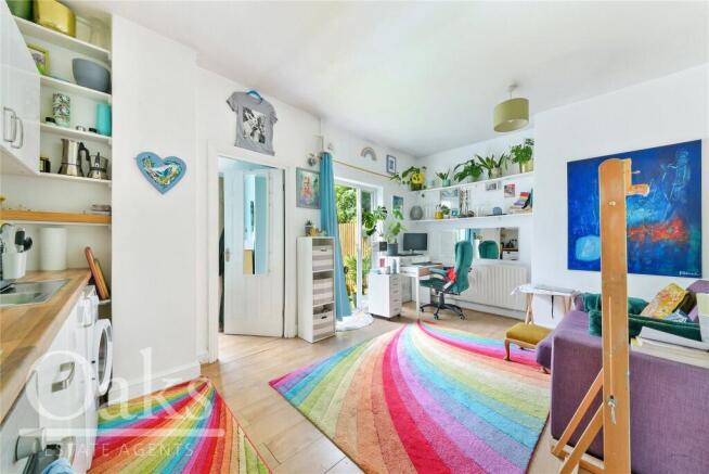 Kitchen/Reception