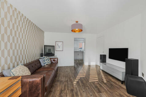 Halcrow Avenue, Dartford, DA1 5FX