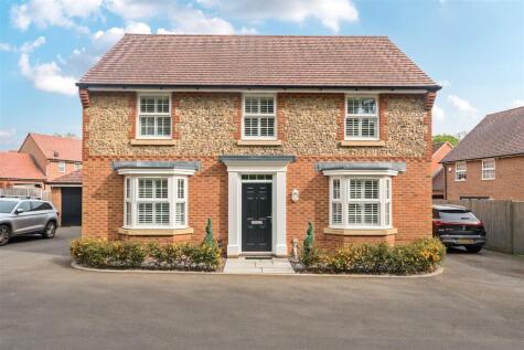 Agincourt Drive, Sarisbury Green, Southampton