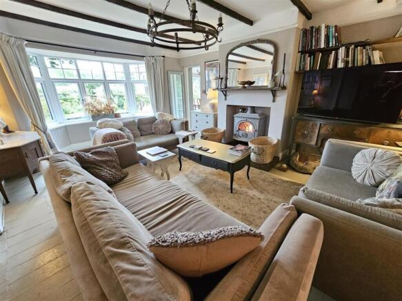 Sitting Room.jpg