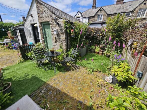 Gardens.jpg