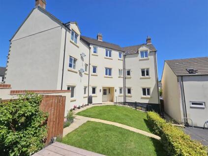 Skylark Rise, Tavistock