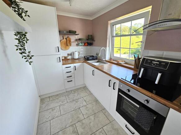 Kitchen.jpg
