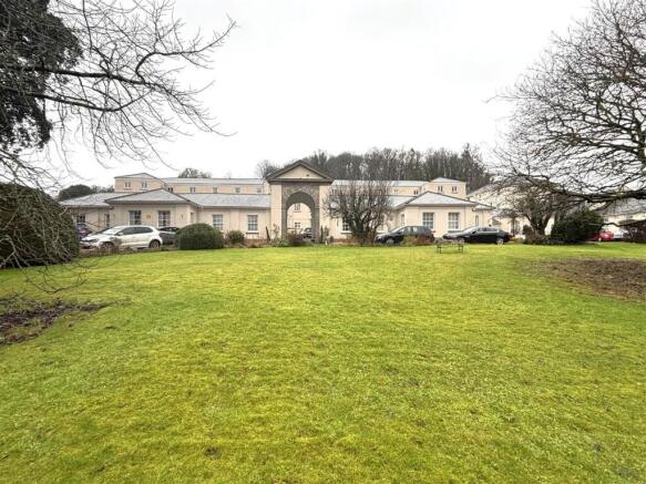 Russell Court Complex.jpeg