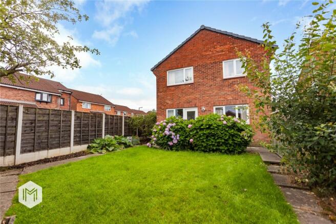 4 bedroom detached house for sale in Westminster Avenue, Radcliffe ...