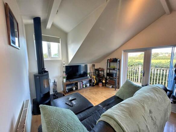 Lounge 2