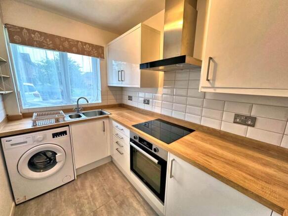 Kitchen 1
