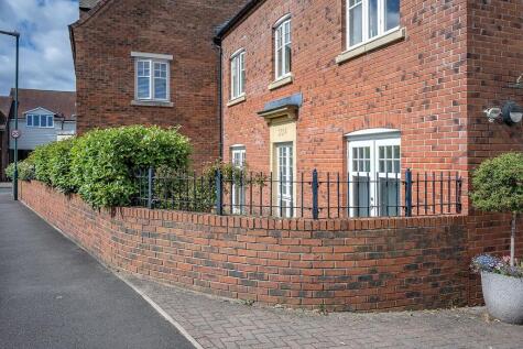 Arden Grange, High Street, Knowle