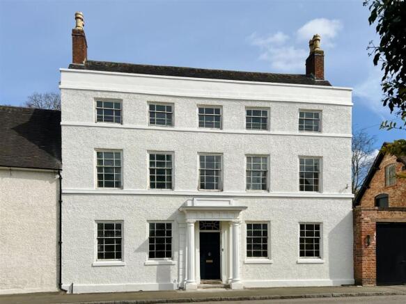 Front - Coleshill House