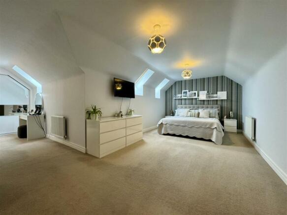 PRINCIPAL SUITE