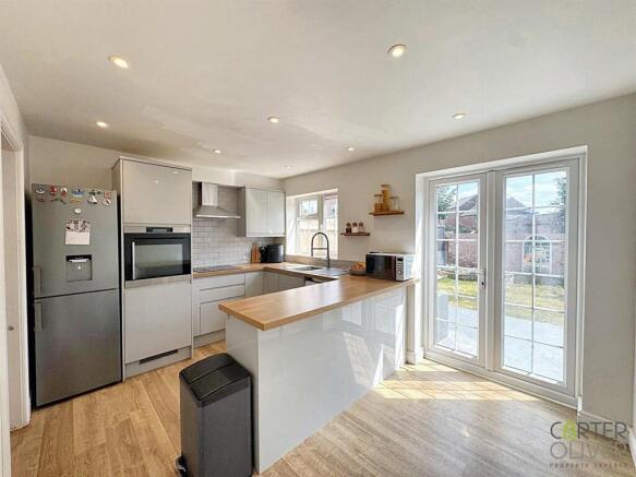 Kitchen / Diner