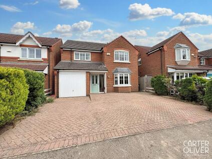 Maxwell Way, Lutterworth, LE17