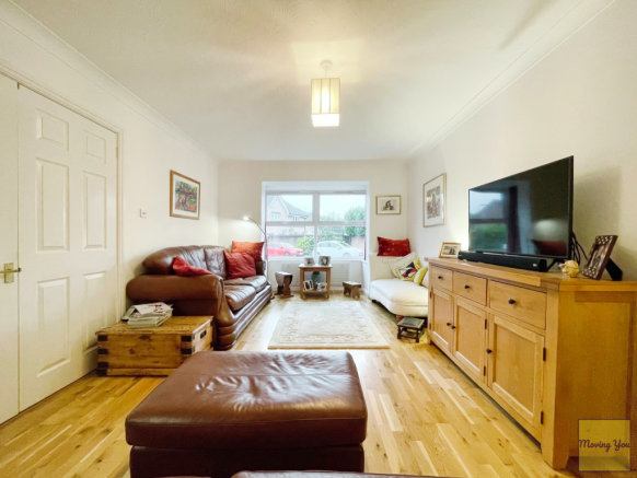 Living Roon