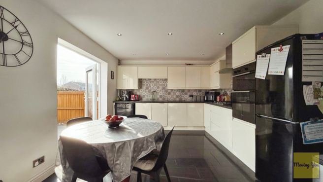 Kitchen/dining room