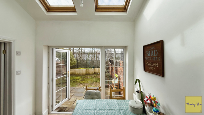 Breakfast room