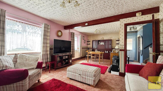Lounge/Dining room