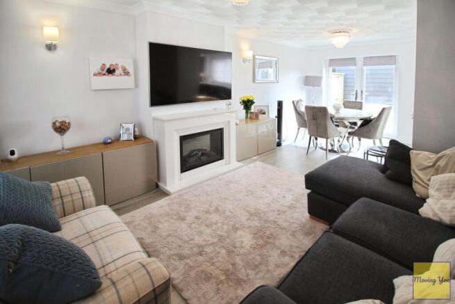 Lounge area.JPG