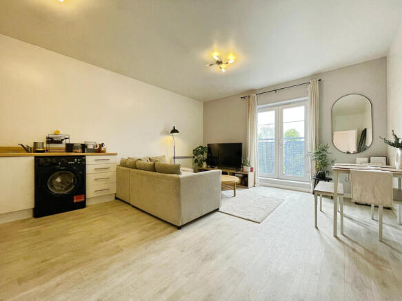 Living/Kitchen