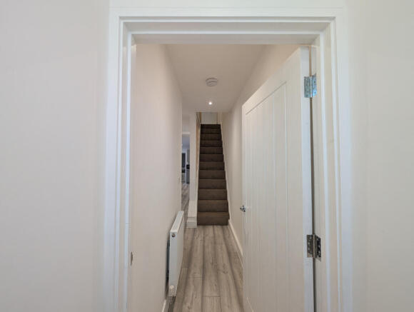 PXL_20251108_085906129.MP