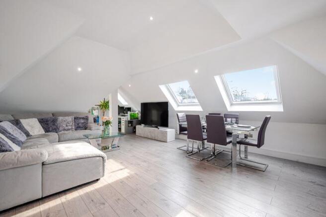 Living/Dining Room