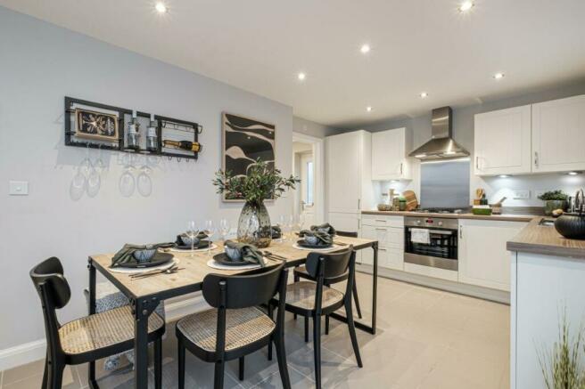 Hadley kitchen-diner with white cupboards