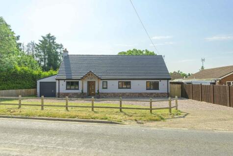 Lynn Road, Walpole Highway, Wisbech, Norfolk, PE14 7QA