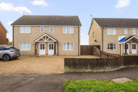 Station Avenue, Murrow, Wisbech, PE13 4HE